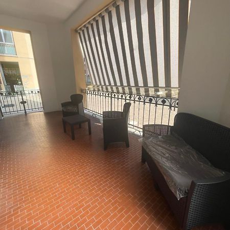 Appartamento La Casa Nel Viale Asti Esterno foto
