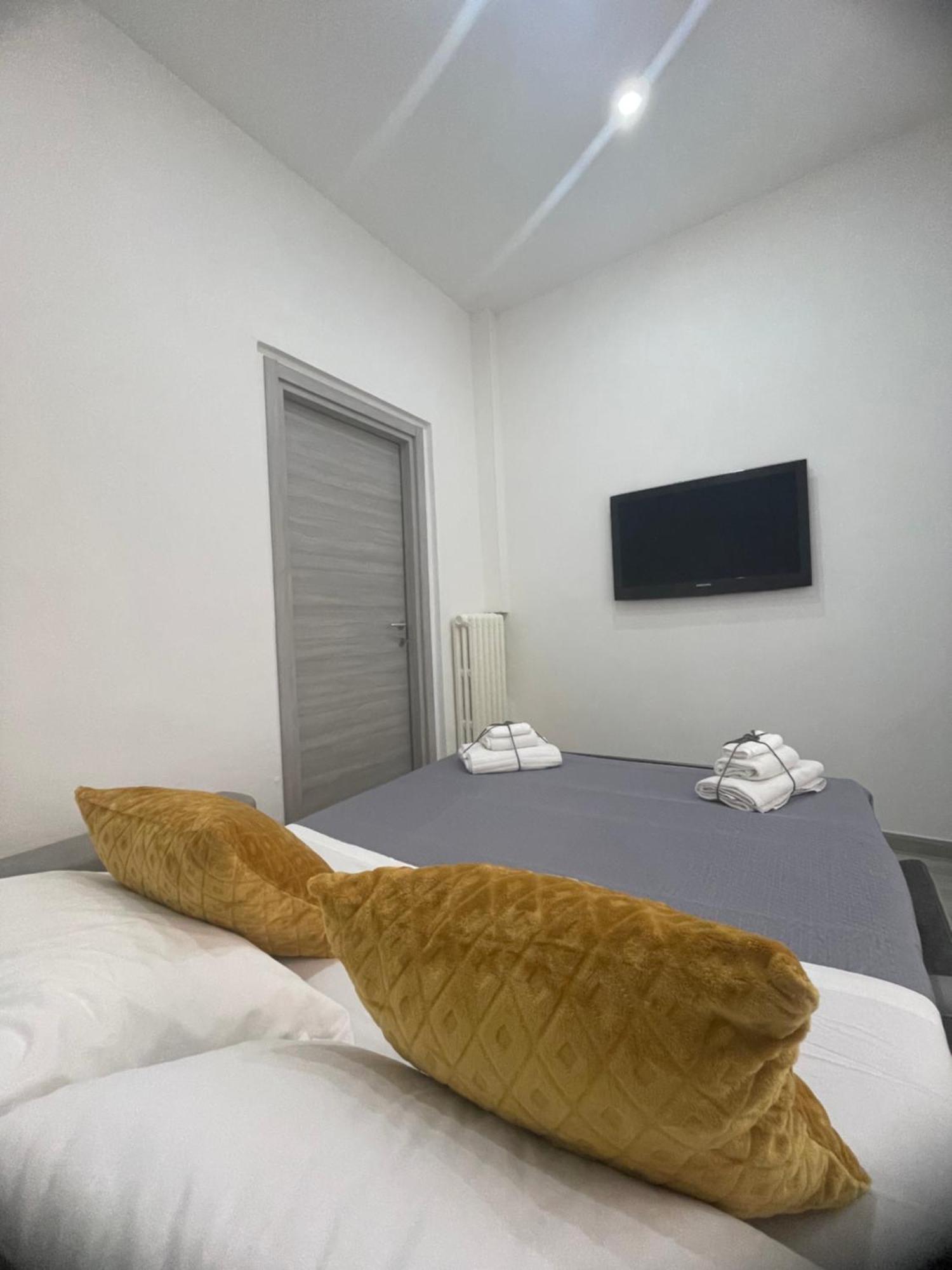 Appartamento La Casa Nel Viale Asti Esterno foto