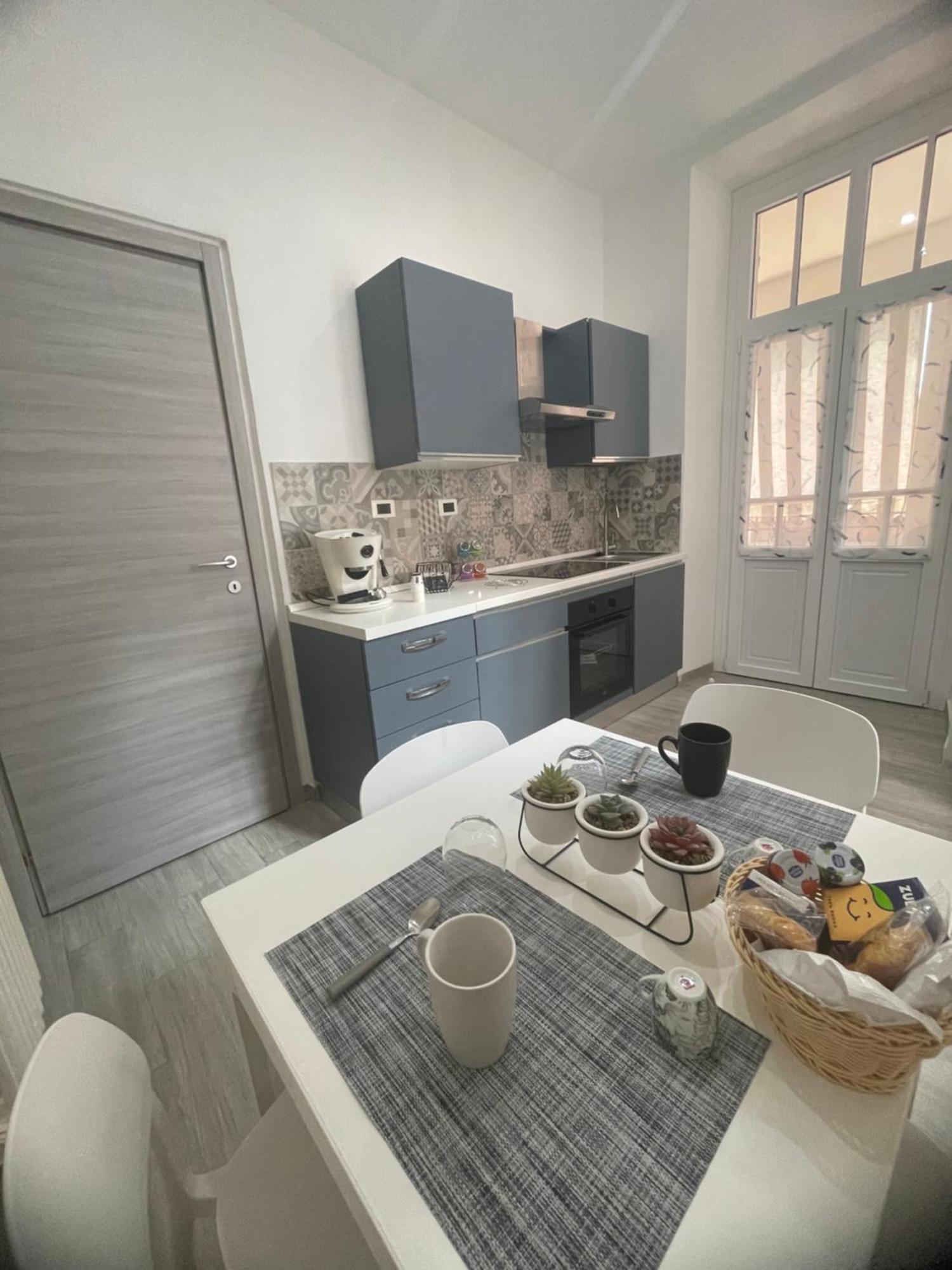 Appartamento La Casa Nel Viale Asti Esterno foto
